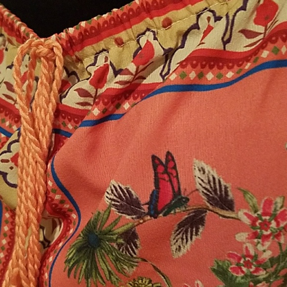 Umgee Floral Blouse - Picture 2 of 5